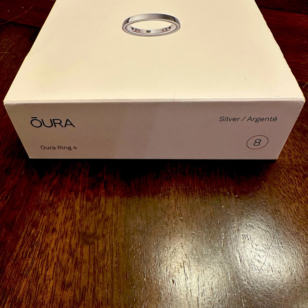 🌿Oura ring 4 gen, size 8 silver